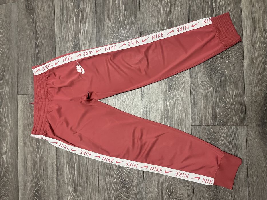 Спортивні штани для дівчинки