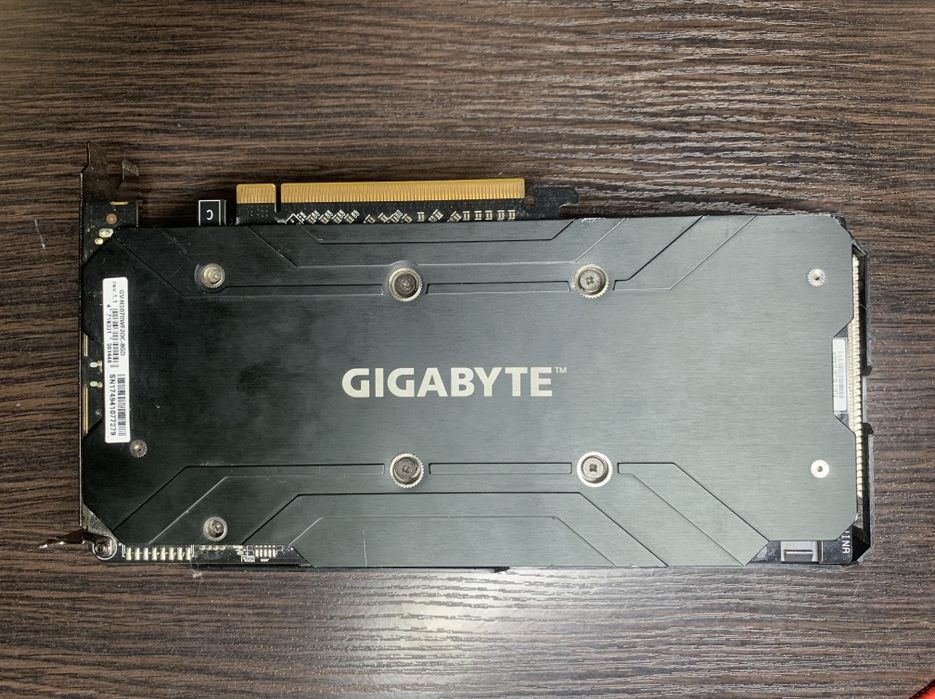 Видеокарта Gigabyte GTX 1070 windforce oc 8 GB: 3 000 грн ...