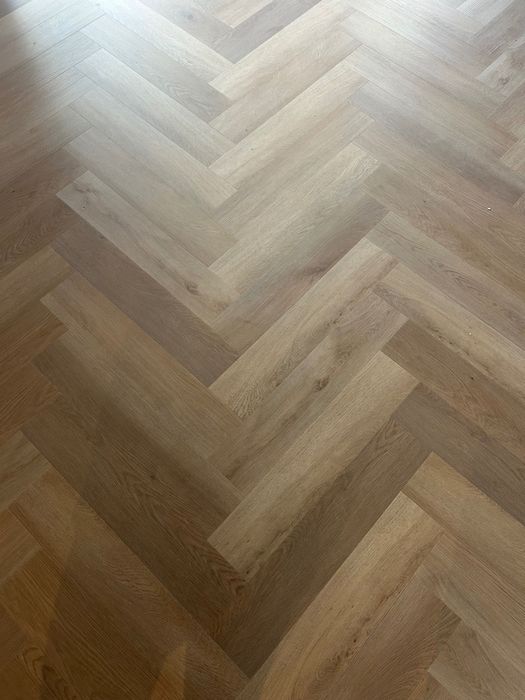 Panele winylowe metamorphose RIGID SPC Jodełka