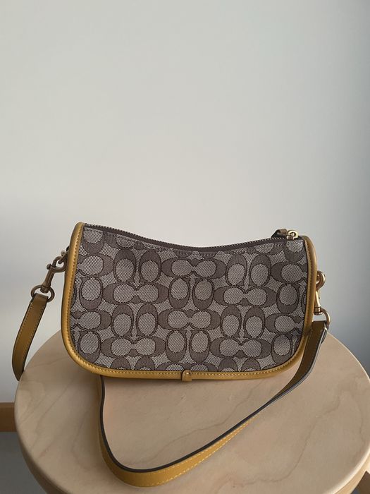 Bolsa Coach amarelo torrado