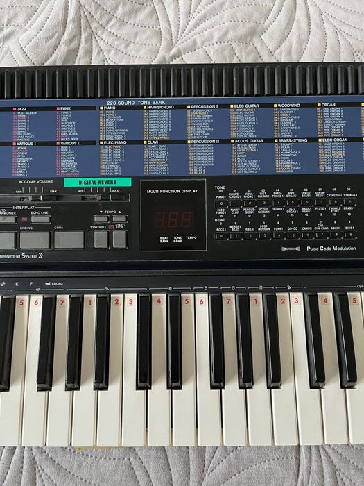 Syntezator keyboard Casio CT 680