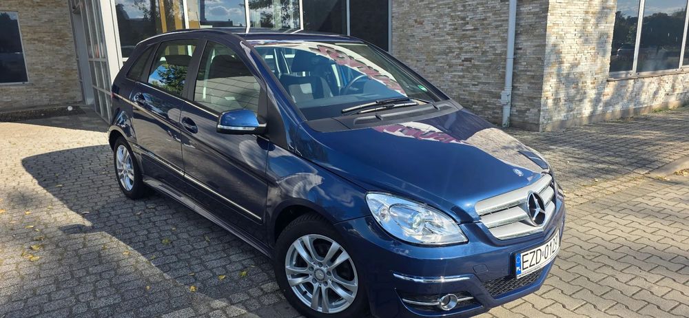 Mercedes-Benz Klasa B Grzane fotele * benzyna 136KM * tempomat