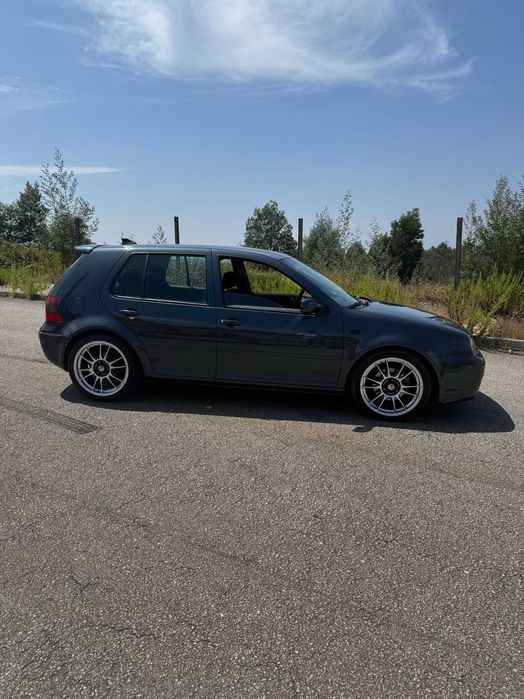Volkswagen Golf IV 1.9 TDI PD (Look R32)