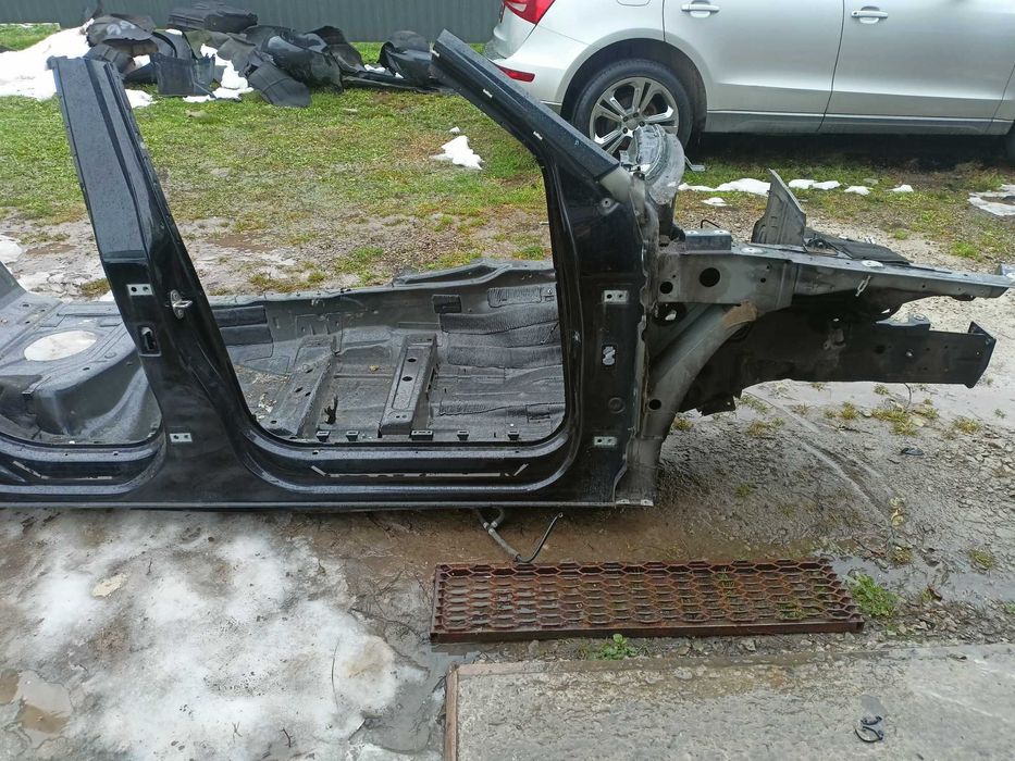 Четверть Audi Q5 Ку5 8R Криша Крило лонжерон