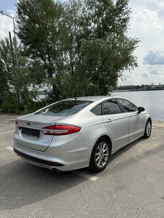 Гибрид фьюжн. Продам Ford Fusion.возможен выкуп