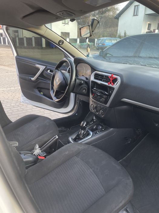 Пежо 301.       .