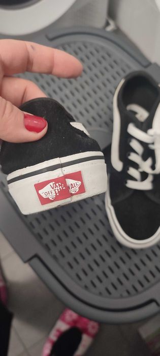 Vans menina pretas