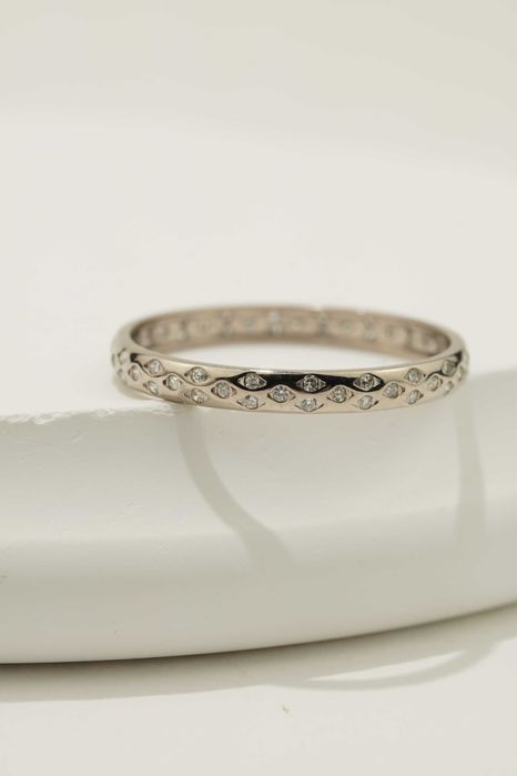 Złoty pierścionek z brylantami 18k 1.83g