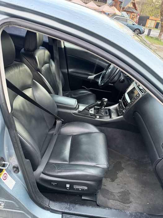 Lexus is220 2007