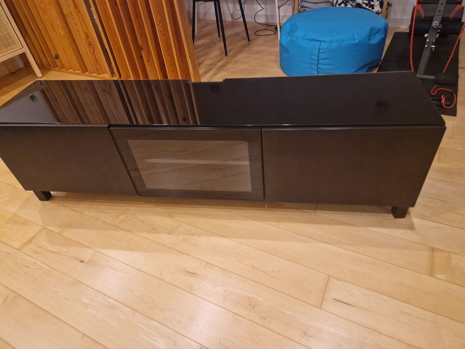 Móvel TV Ikea 135€ (preto)