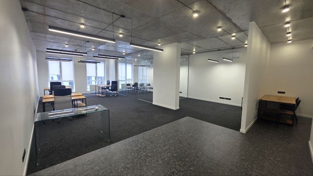 Commercial property, 110 m²