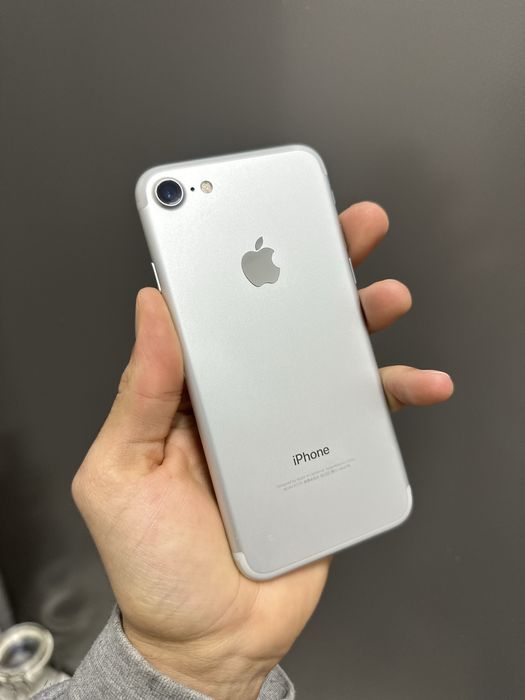 iPhone 7 Prateado 32GB - Estado Impecável (Bateria 92%) - Desbloqueado