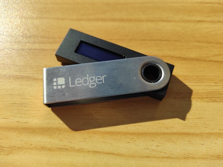 Ledger Nano S – portfel kryptowalut - stan bardzo dobry