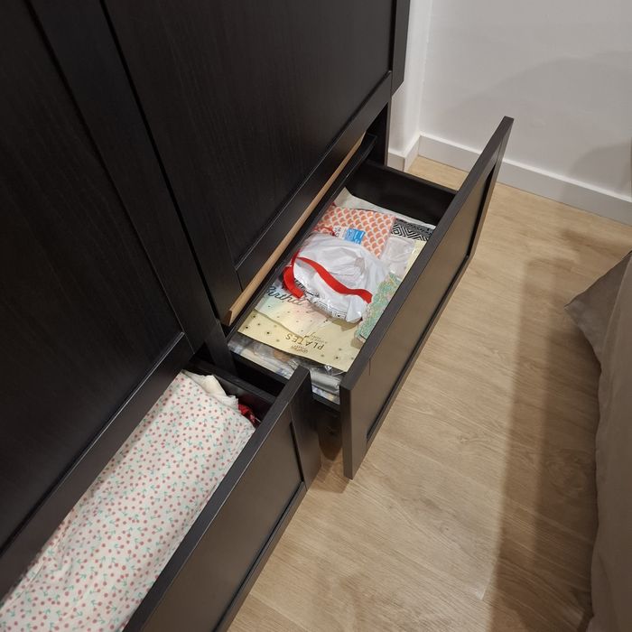 VENDO Aparador besta IKEA