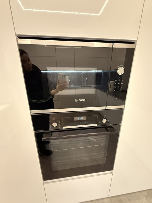 Здається чудовий 3 кімнатний Будинок на Весняному.