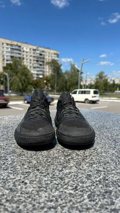 #3396 Nike Kyrie Flytrap V  [US 8.5|26.5 cm]