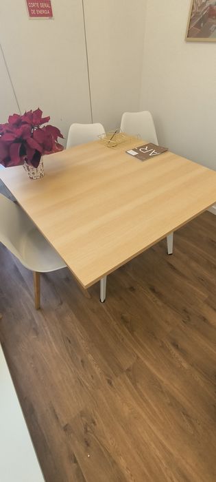Mesa Reuniões/trabalho