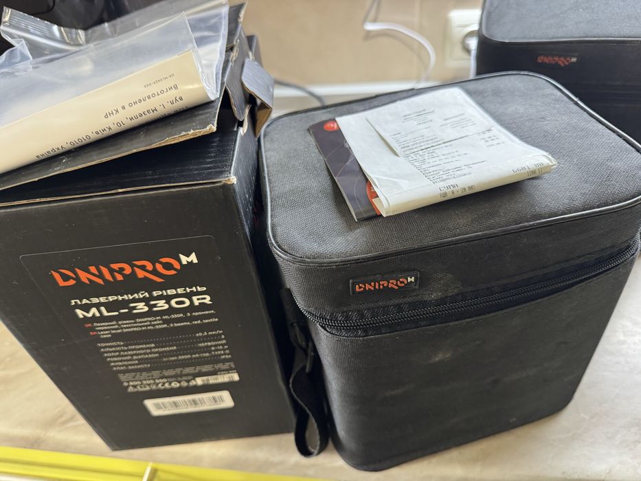 Лазерний рівень Dnipro-M ML-330R