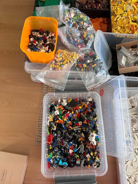 Lego mix - Star Wars, City i inne ponad 45 KG + zestawy