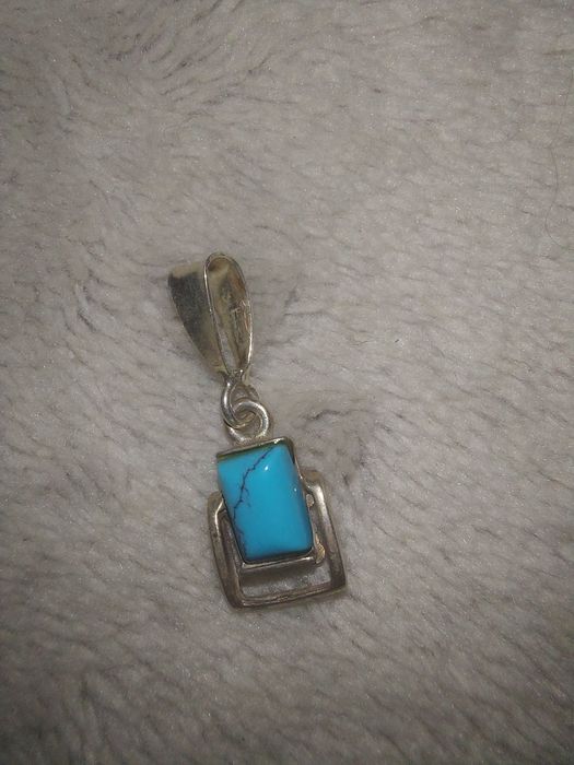 Zawieszka ze srebra pr. 925  i turkusu