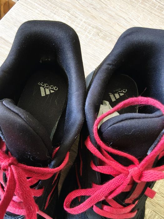 Buty adidas dla chłopaka 38