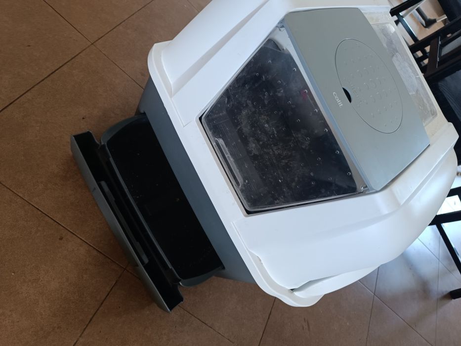 Caixa de areia para gatos