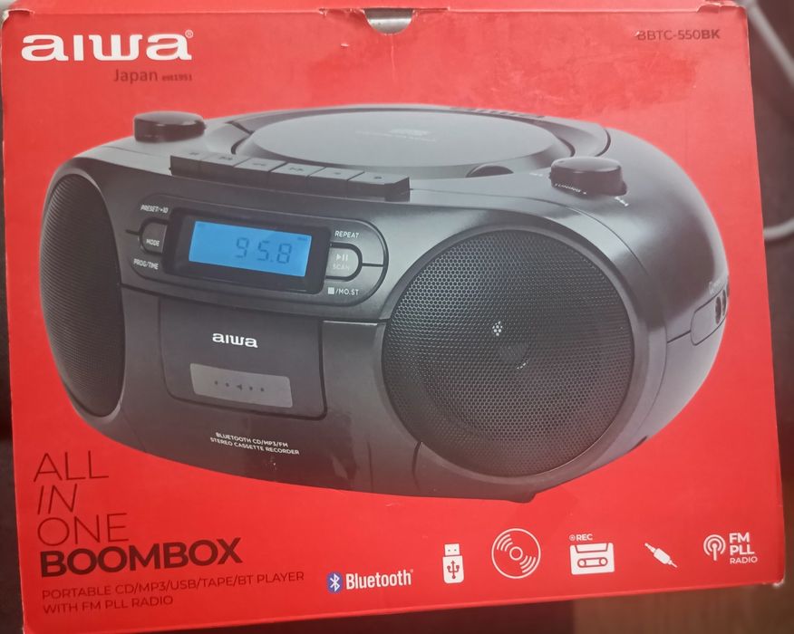 Boombox Aiwa czarny