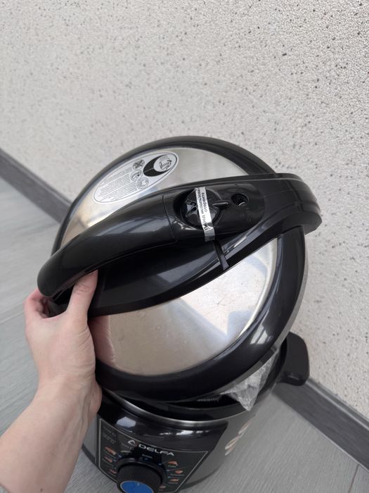 Продам мультиварка-скороварка Delfa DPC-11 нова