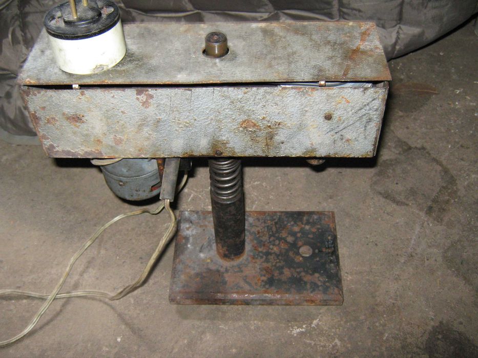 Маленький сверлильный станок 220 вольт