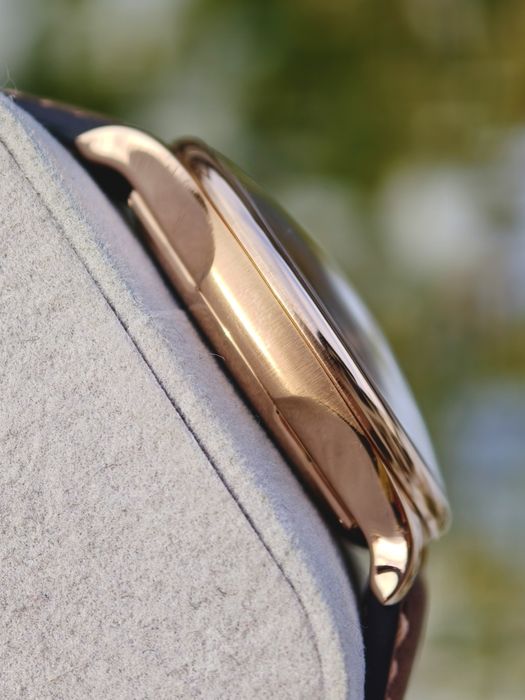Zegarek H.Moser & Cie Endeavour  Limitacja