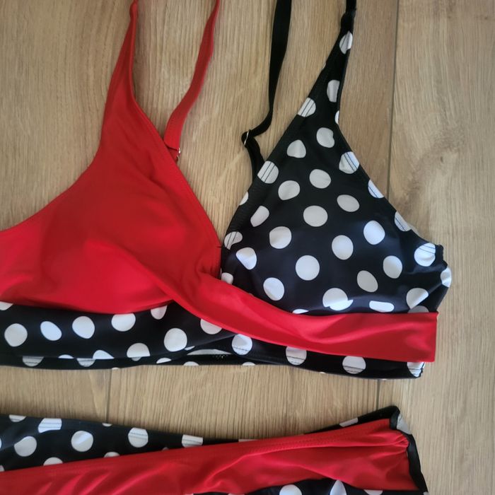 Nowy strój kąpielowy L