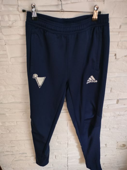 Spodnie dresowe adidas rozmiar 164
Stan bdb