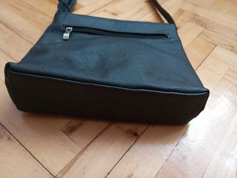 Elegancka Czarna Torebka Listonoszka Skórzana Beltimore