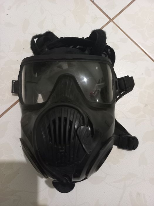 Протигаз Avon з фільтром
