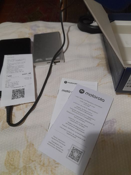 Продам андроід Motorola xt2423-3