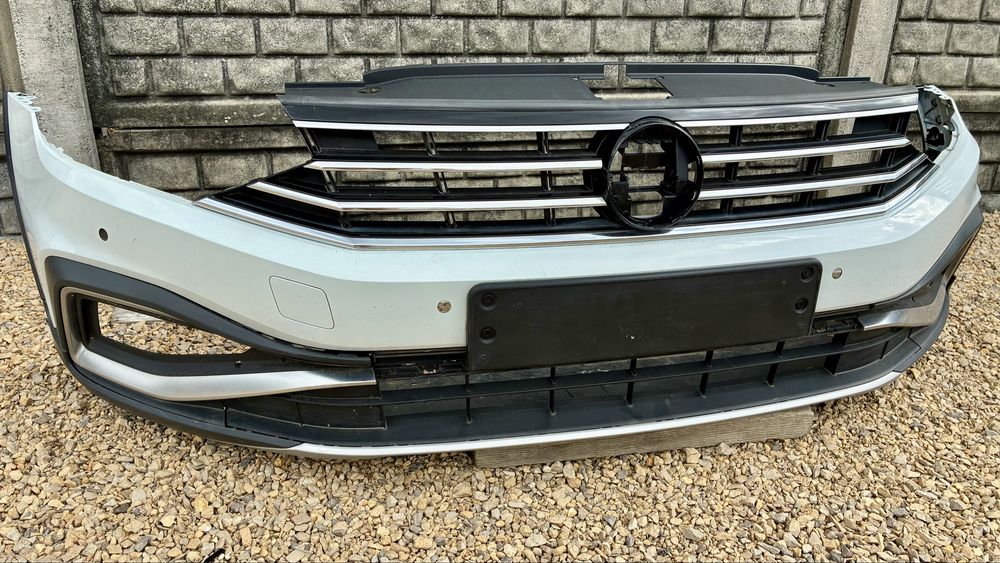 Zderzak przedni 6x Parktronic PDC radar ACC LC9A VW Passat B8 3G ALLTRACK FL LIFT 19-