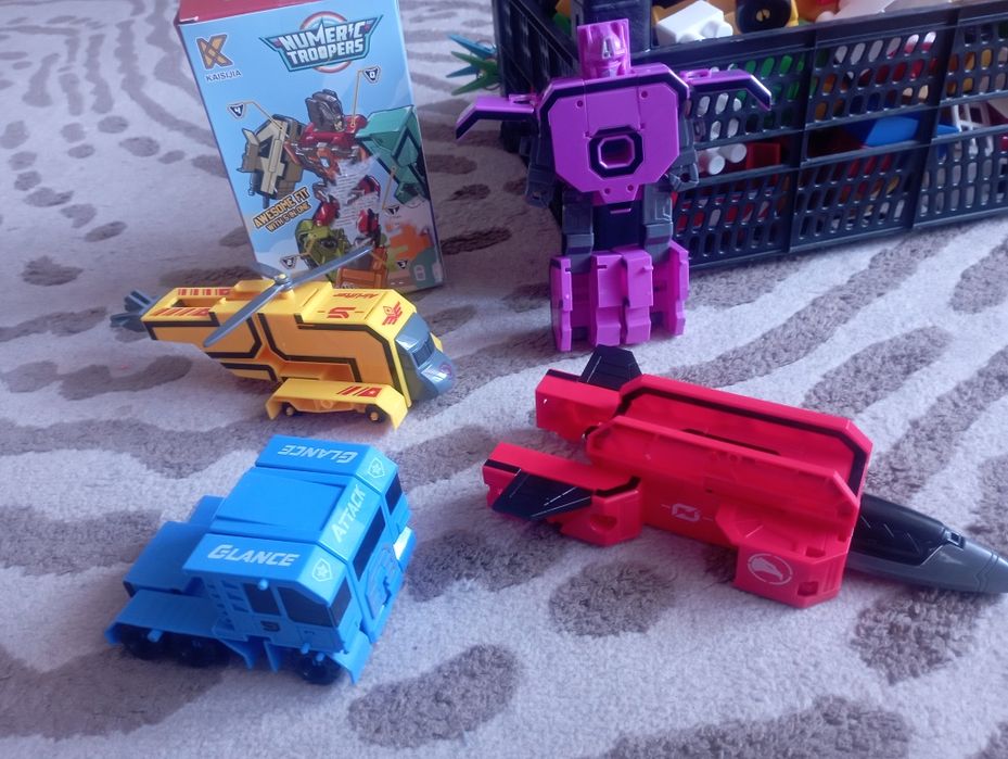 Роботи трансформери