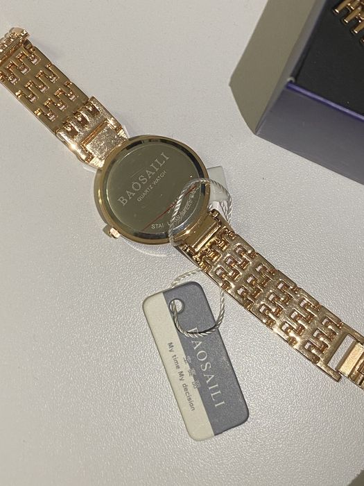 НОВЫЕ Наручные часы женские