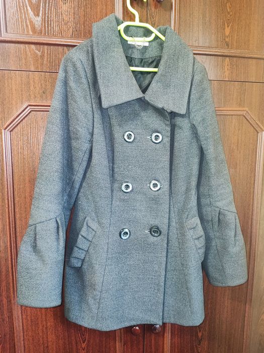 Продам жіноче пальто