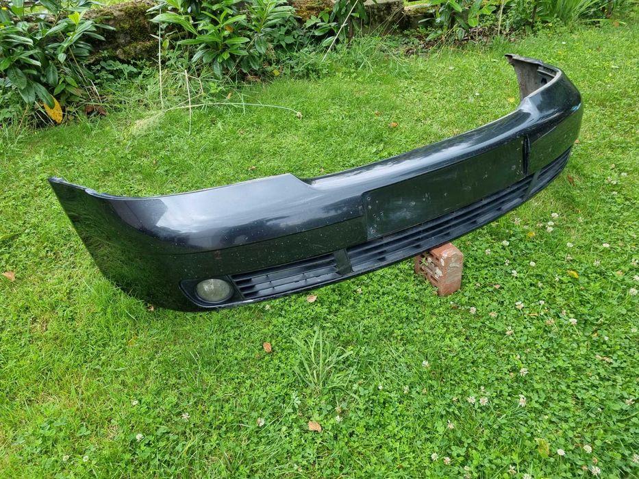 AUDI A4 B5 LIFT (99-01)- ZDERZAK przedni przód z halogenami i kratkami