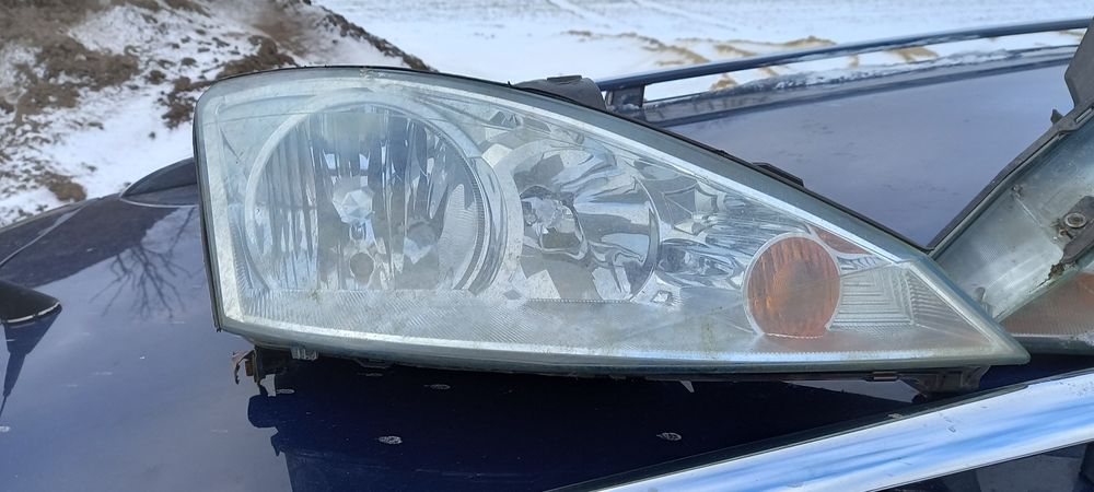 Lampy reflektory ford Focus 1 lift