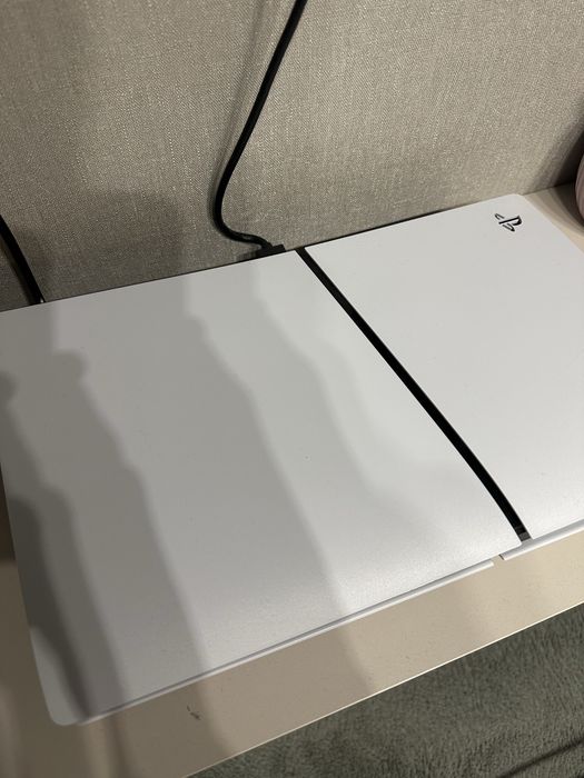 Playstation 5 Slim + 2 Dualsense
