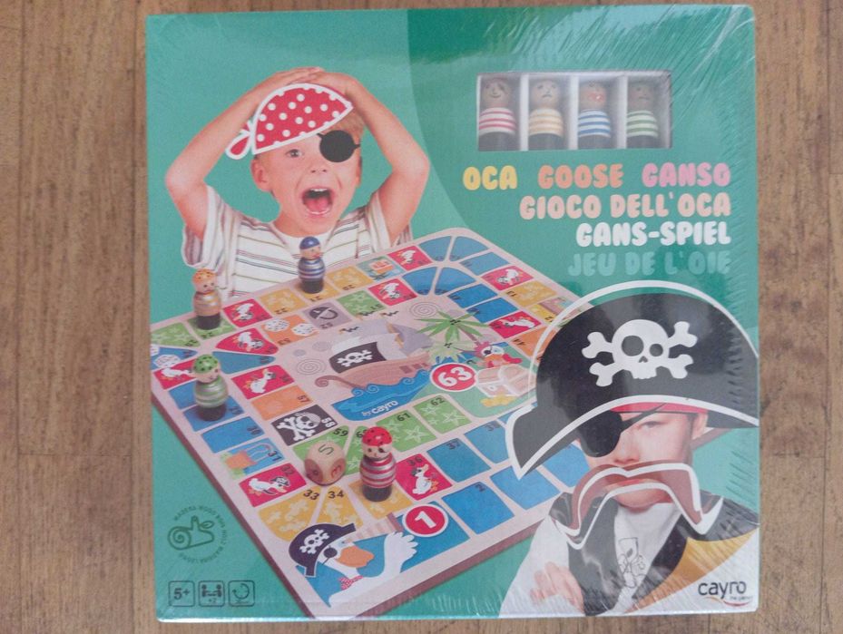 Vários Jogos de tabuleiro como novos