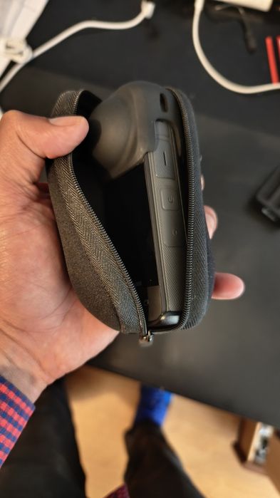 Câmera Insta 360 X4 como nova e com acessórios