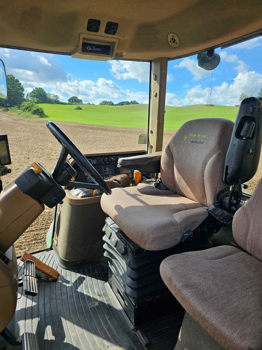 Ciągnik John Deere 7730