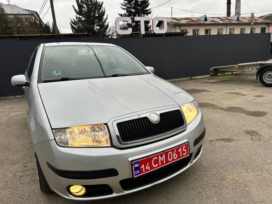 Шкода фабія 1.4 бензин СВІЖОПРИГНАНА