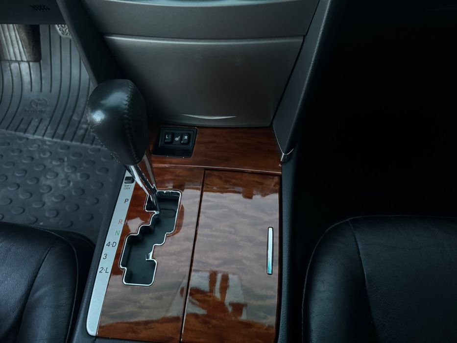 Toyota camry 45 европеец