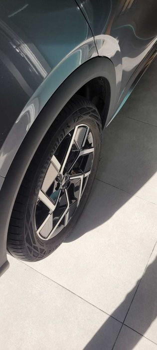 Atto 3 - 9600km - garagem - particular - bem cuidado