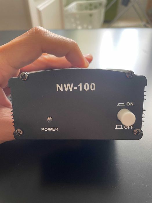NEEWER NW-100 48V Phantom Power Supply with Adapter