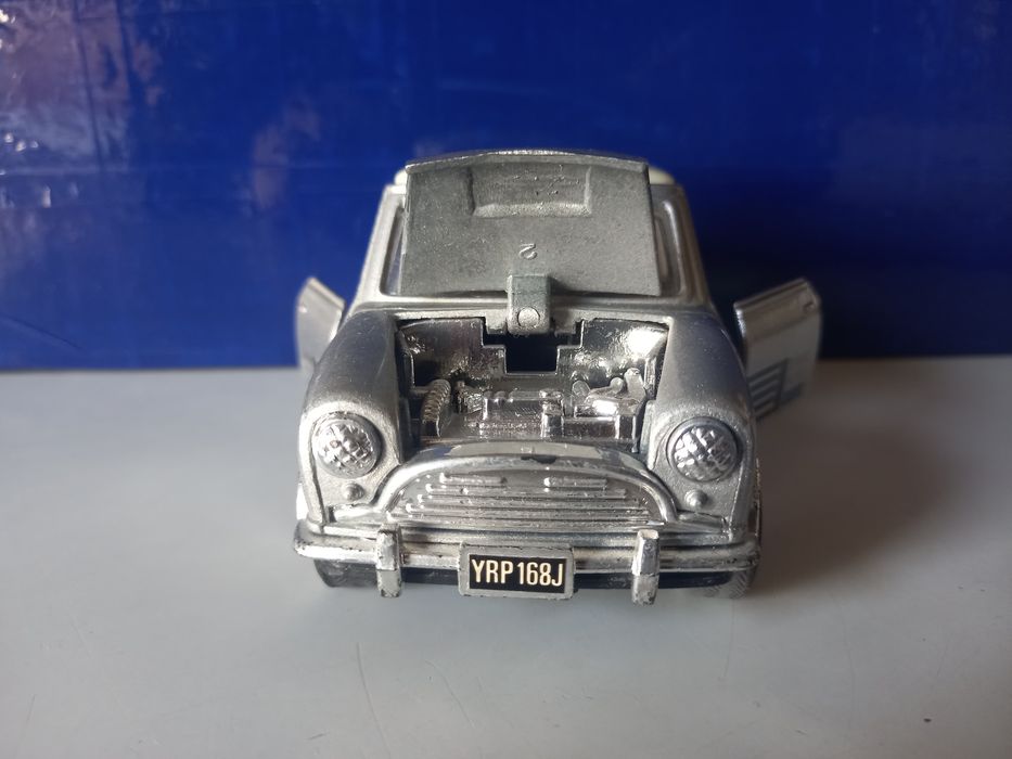 Morris mini (miniatura)